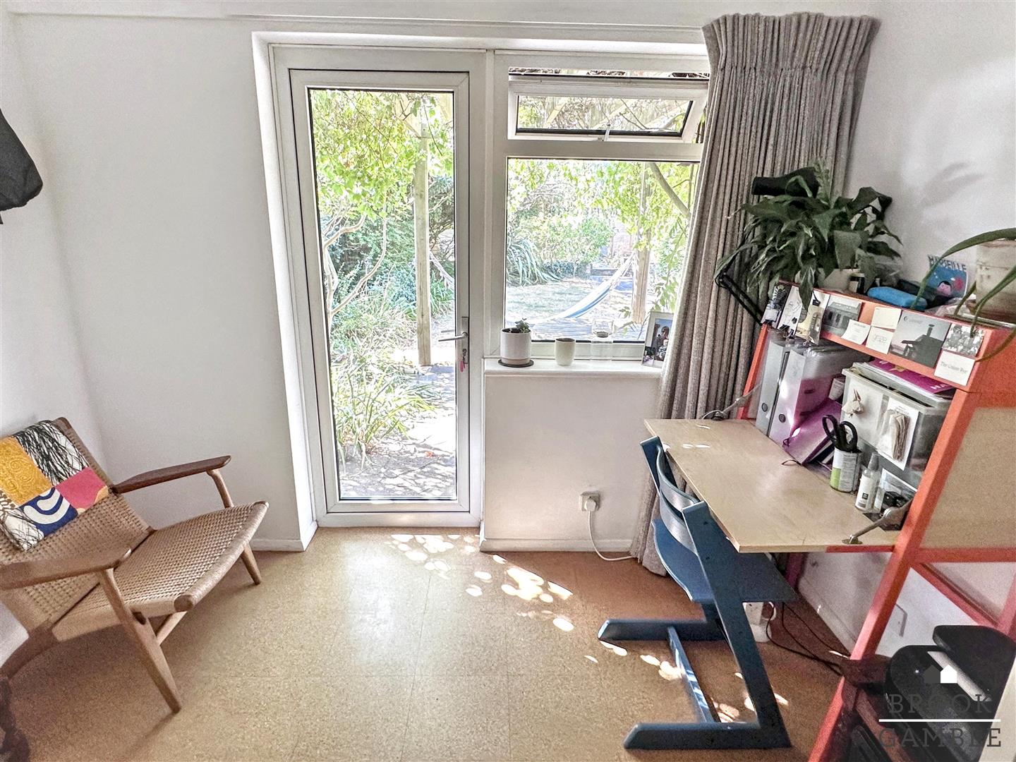 4 Bedroom House - Detached. Eldon Road in Eastbourne,  17